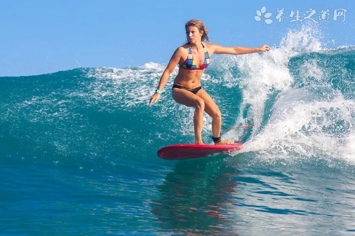 欣赏闪电被劈中 雷雨天气如何防雷