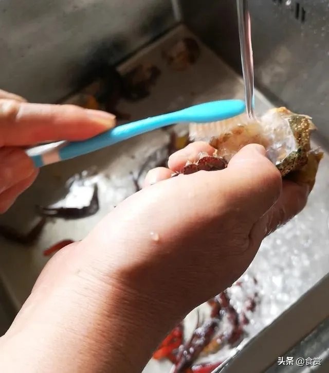 怎样才能吃到最优质的小龙虾？