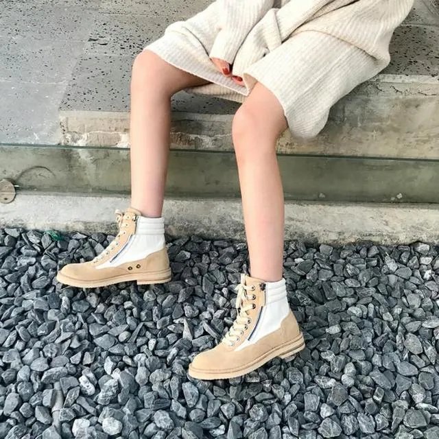 能推荐一些淘宝上有风格的女鞋吗？