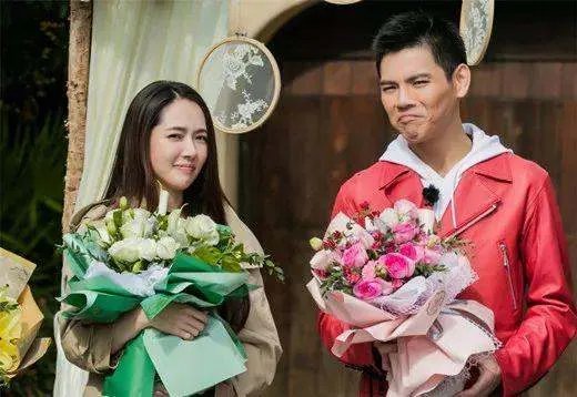 向佐和郭碧婷究竟是怎么认识的？