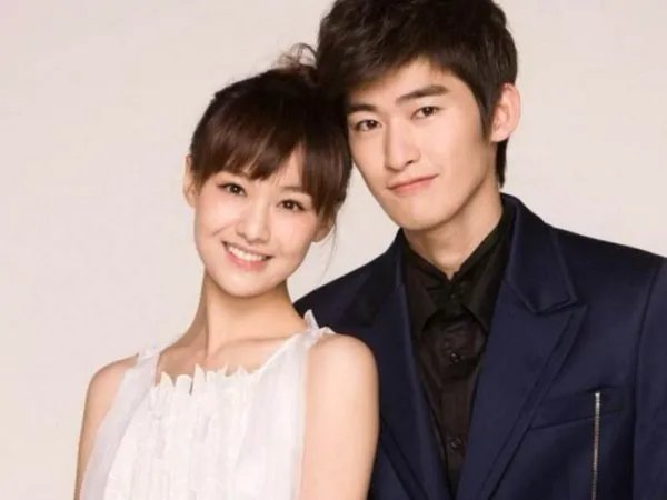 郑爽和张翰到底因为什么而分手的？真的是因为不够爱吗？