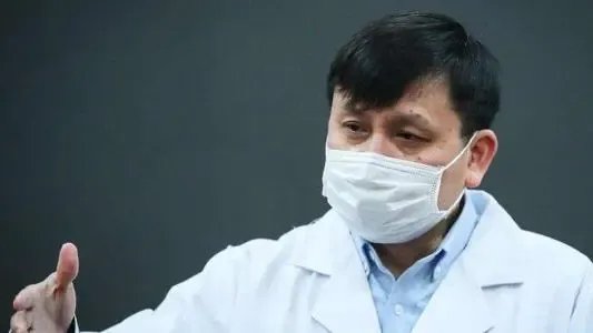 张文宏称中国能应对变异株奥密克戎，我们个人该怎么做？