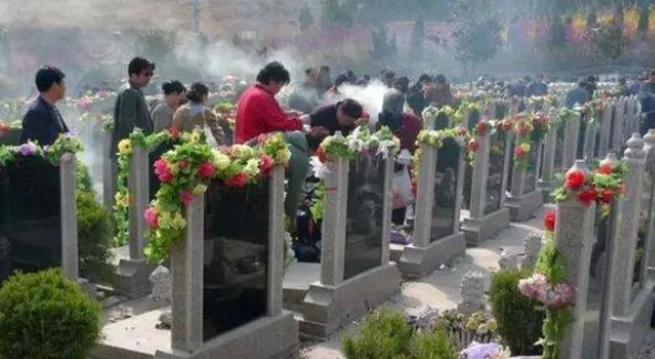 清明节寄托对亲人哀思的句子