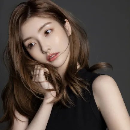 王思聪甜仇分手，甜仇是谁？谈这种没名分没钱的恋爱不后悔吗？