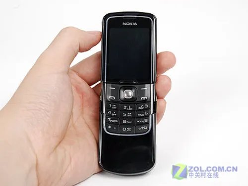 诺基亚8600 luna