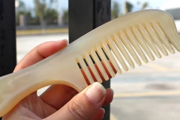 中国十大牛角梳牌子