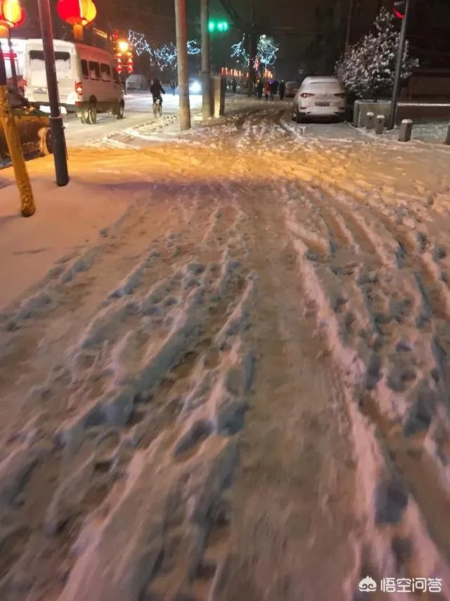 到底是南方冻雨的时候比较冷,还是北方下雪的时候比较冷？