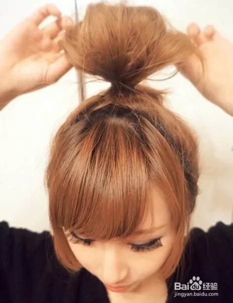 梳头发的方法图解