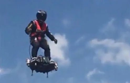 悬浮滑板成功飞行是怎么回事?