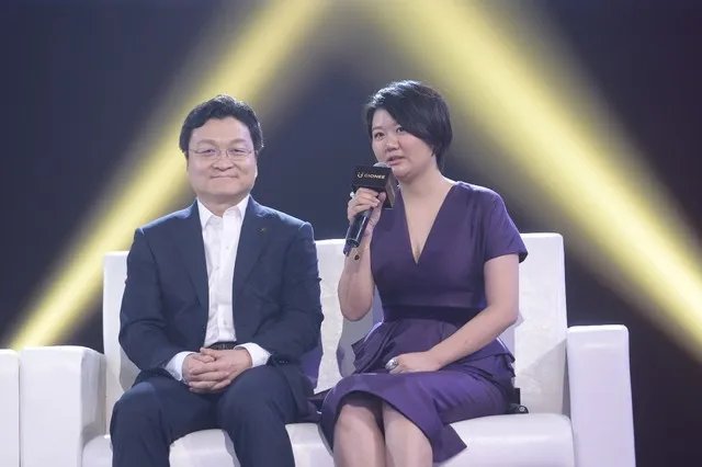 金立对话成功人士 家庭幸福才是关键