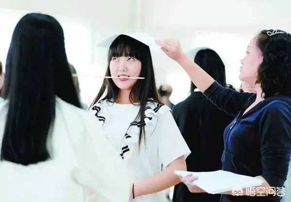 空姐这个职业好吗?