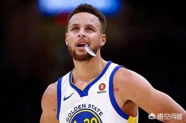 死神降临！杜兰特创历史半场狂砍38分，库里不慎扭伤脚踝所幸无碍，勇士能赢下比赛吗？