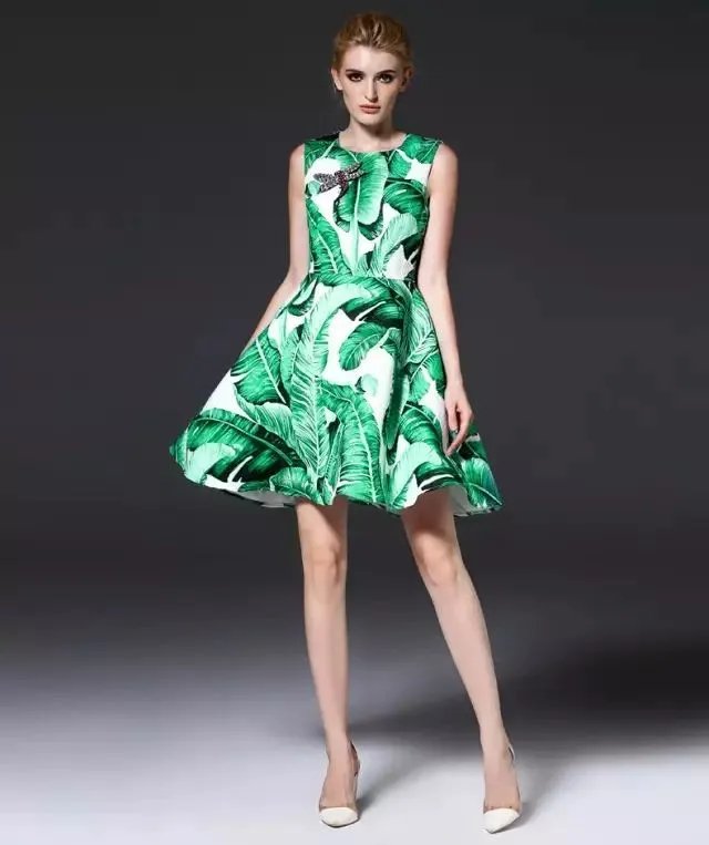 【面料】据说今年秋天流行把植物穿上身,印花届三大“新晋网红”来了!