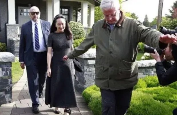 孟晚舟是谁他是干嘛呢?