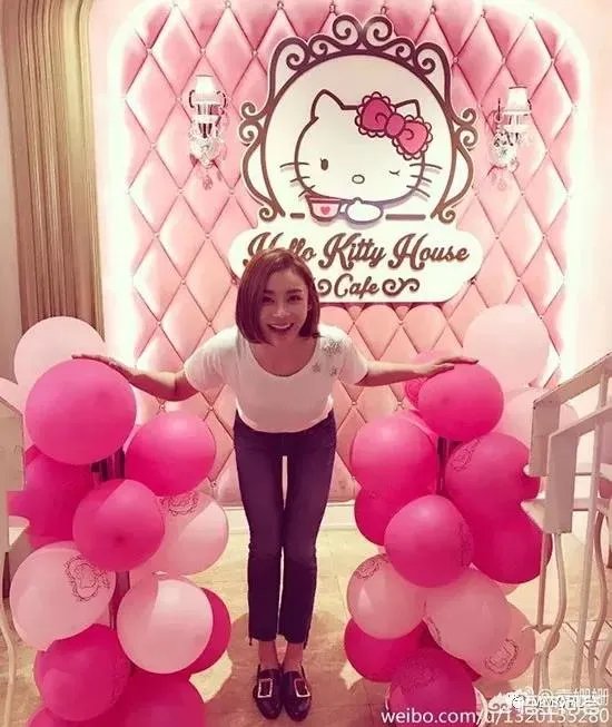 能推荐一些淘宝上有风格的女鞋吗？