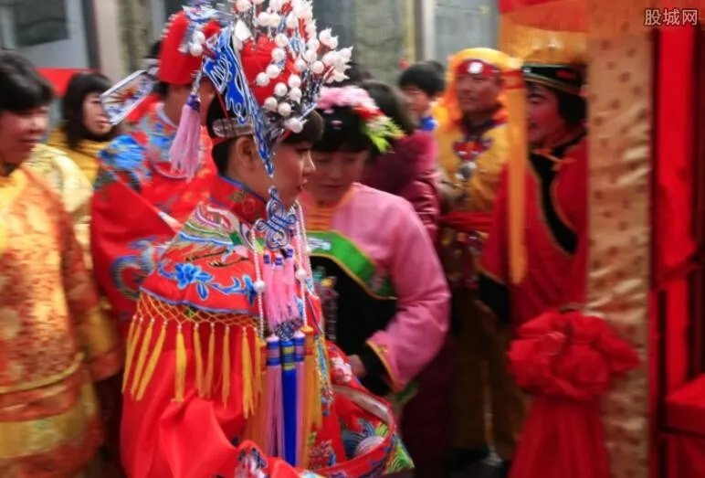 新娘接亲时娘家人要低调 行为过分气跑新郎就悲哀了