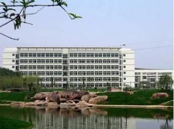 马鞍山安徽工业大学和太原理工大学相比哪一个好?