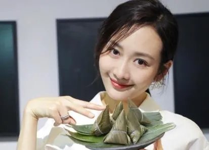 王鸥工作室声明的原因目的是什么？