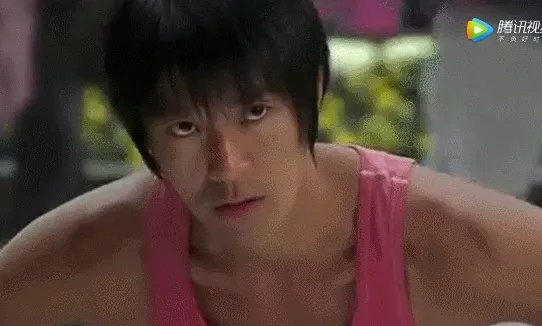 贝尔推开上来庆祝的巴斯克斯，西媒曝料：因队友干涉其私生活让贝尔感到愤怒，你怎么看？