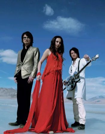 你的微笑飞儿乐团歌词含义 歌曲创作背景大揭秘