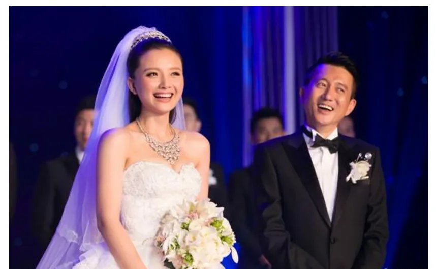 孙茜为什么晒婚礼旧照？