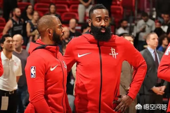 保罗即将复出,德安东尼表示哈登可以作为组织型大前锋。你怎么看?