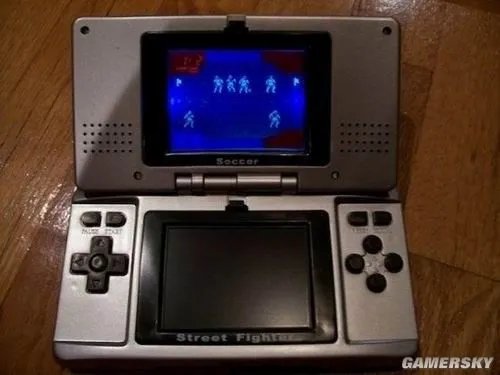 敖厂长喷的国产psp4000还算良心 笑掉大牙的国产山寨游戏机