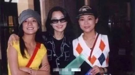 赵薇许晴埃及旧照缘起何时?