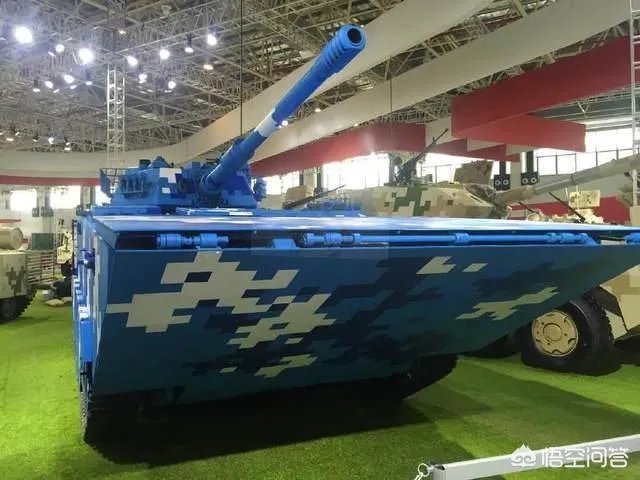 中国05式两栖步战车在海里时是否可以开炮？性能怎么样？