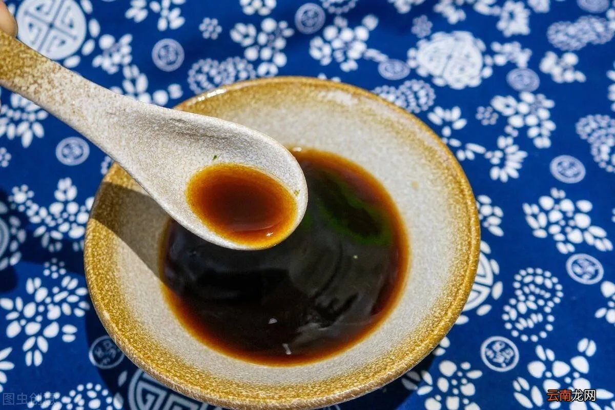 切辣椒的时候辣到手怎么办？ 切辣椒辣手怎么办最有效的方法？