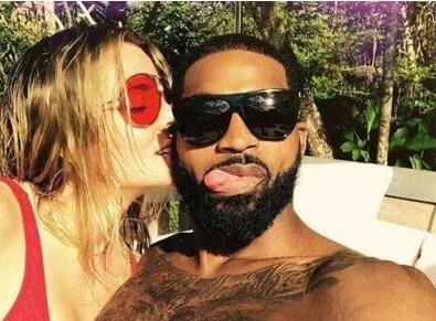 科勒卡戴珊公开宣布怀孕是真的吗?