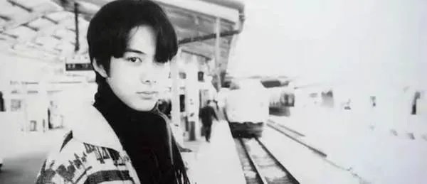 《恶作剧之吻》主演柏原崇资料有哪些？