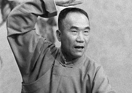 侯宝林与马三立相比如何呢？