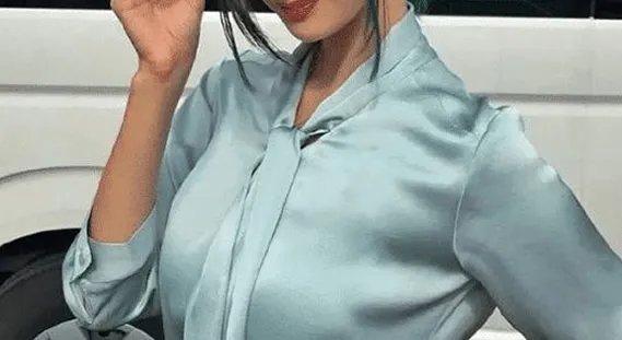 当兵男友一见我就不停的要我陪他 久别胜新婚吧