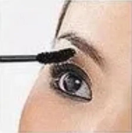 眼妆新手初学化妆教程?