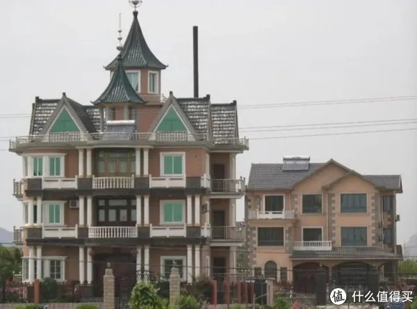 明星豪宅有啥好羡慕的，中国真正的千万豪宅都在农村！