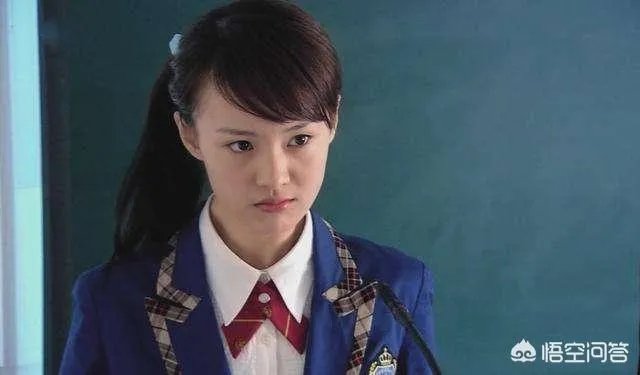 娱乐圈有哪些本来就长得很好看却还整容的明星？