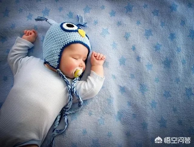 三个月宝宝应该如何喂养?