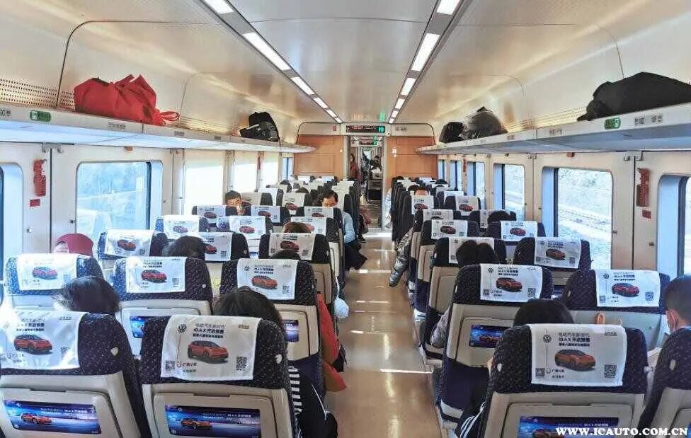 高铁a是靠窗吗？高铁a是窗口还是过道