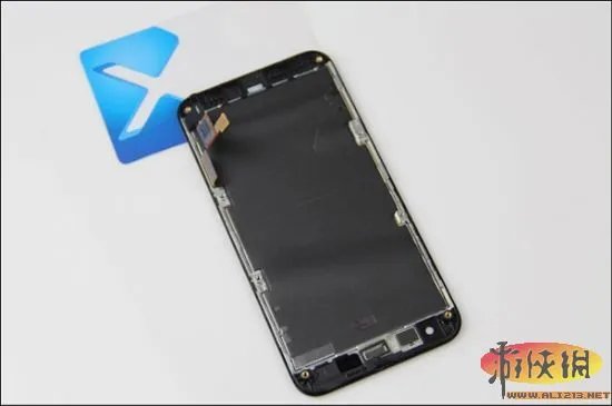 小米2S真机拆解图 价廉物美用料十足还不抢购？