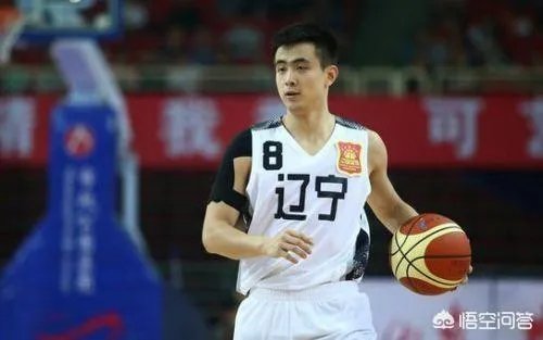 丁彦雨航赛后喊话赵继伟:交给你们了兄弟，别让我失望，对此你怎么看？