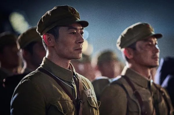 《长津湖》打破11项记录,为何豆瓣开分却只有7.6?