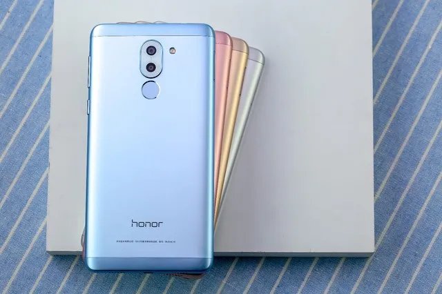 全新玫瑰金/天海蓝 荣耀畅玩6X官方图赏