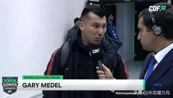 你们觉得美洲杯季军争夺战中梅西的红牌冤不冤?