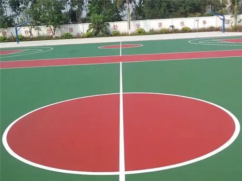 运动场地面用什么材料