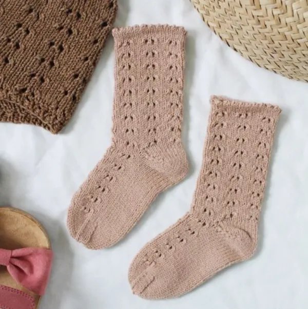 毛线袜子的编织方法