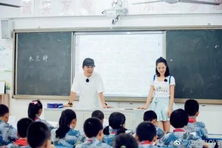 有没有人跟我一样觉得江一燕很漂亮的？