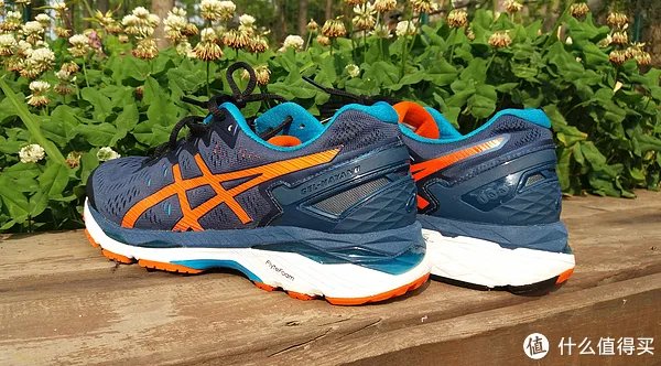 ASICS 亚瑟士 GEL-KAYANO 23 跑步鞋体验评测