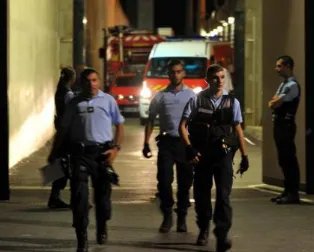 法国监狱再发袭警是怎么回事?