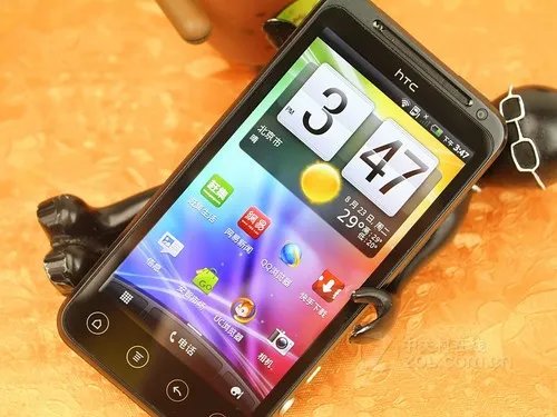可拍3D视频 HTC EVO 3D商家报出超低价